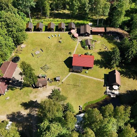 Hotel Atsikivi Puhketalu à Häädemeeste Extérieur photo