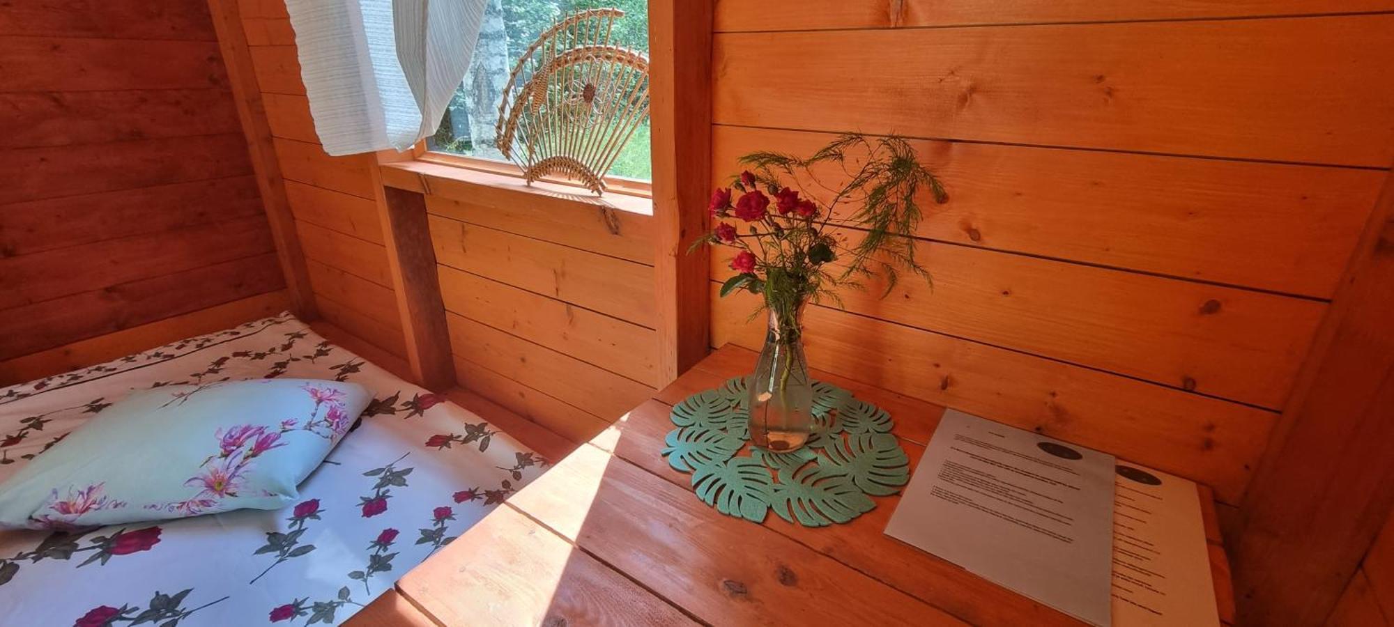 Hotel Atsikivi Puhketalu à Häädemeeste Extérieur photo